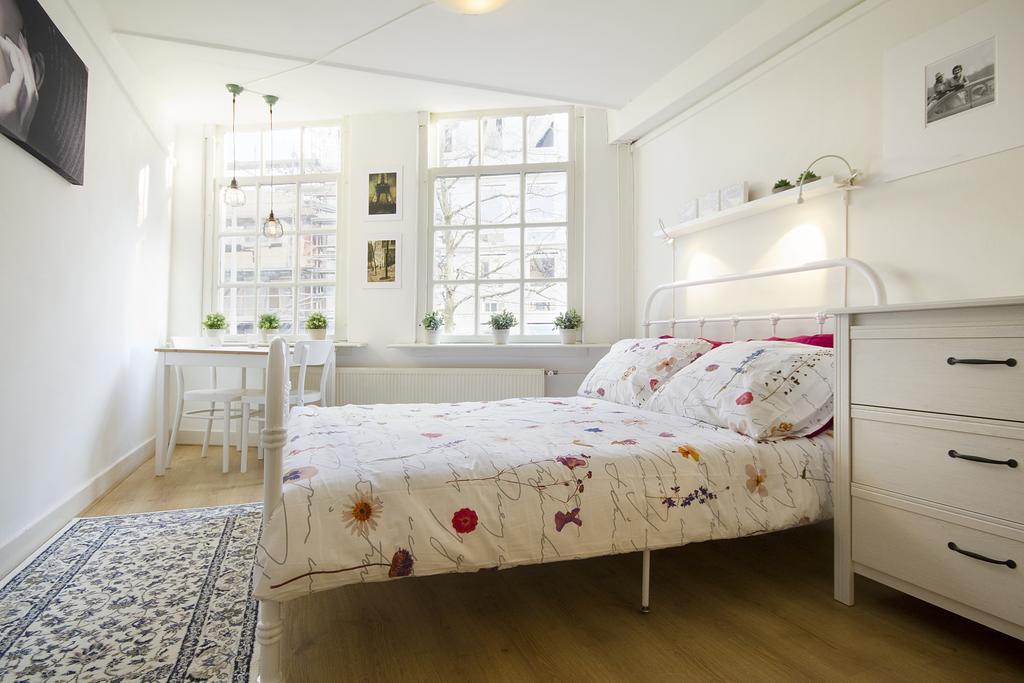 Spui'S The Limit Apartment Amsterdam Exterior photo